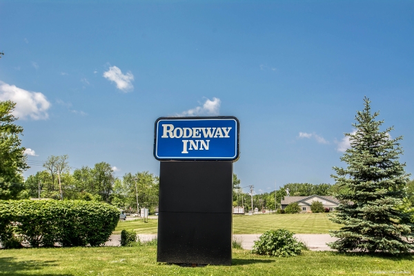 RODEWAY INN LAKEVILLE